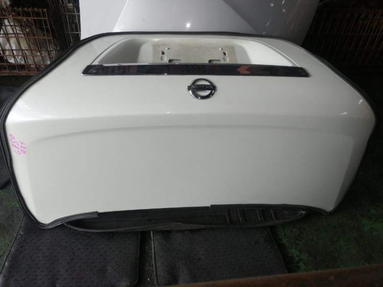 Крышка багажника Nissan Cima GF50 VK45DD