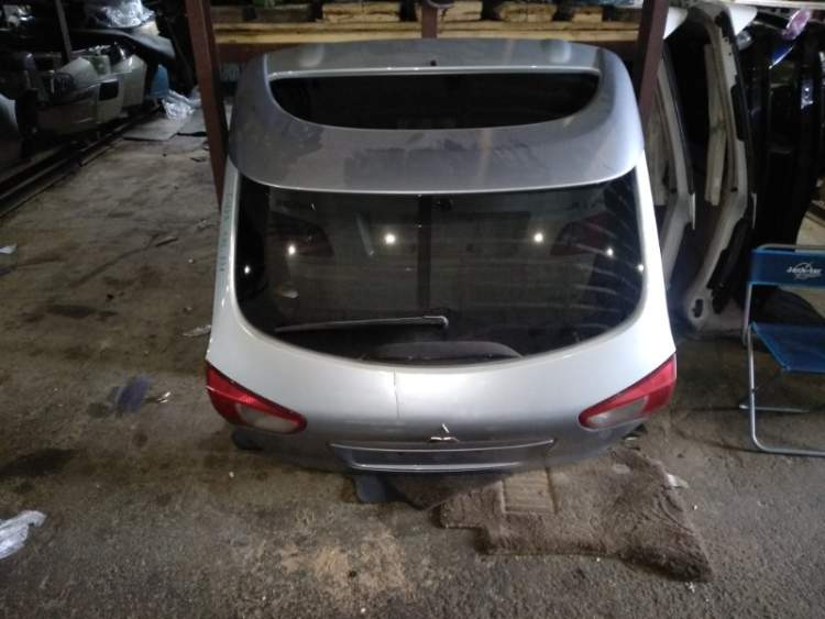 Дверь пятая MITSUBISHI GALANT FORTIS CX4A (Мицубиси Галант) серебро