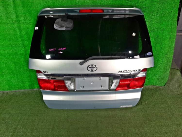 дверь пятая   TOYOTA ALPHARD MNH10  (Тойота Альфард) СЕРЕБРИСТЫЙ