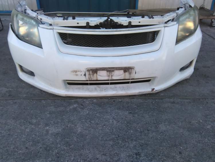 ноускат 1nz-fe на TOYOTA COROLLA FIELDER nze141 (Тойота  Королла  Филдер)  белый