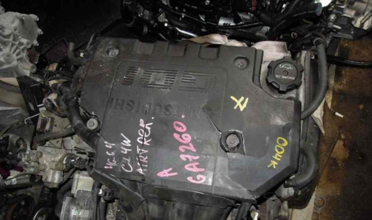 двигатель 4G64 на MITSUBISHI AIRTREK CU4W  (Мицубиси Аиртрек)